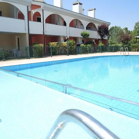 Amazing Flat With Terrace And Pool Daire Bibione